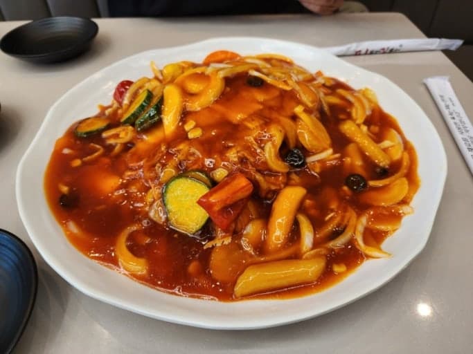 [사모님몰] 끝없는 요청 끝에 데려온  공주 김탕피탕 중사이즈 이미지 1